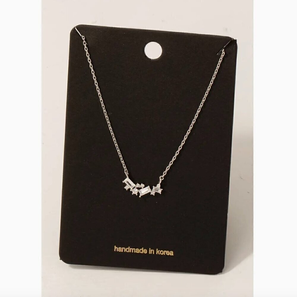 SLOAN SILVER RHINESTONE CLUSTER NECKLACE